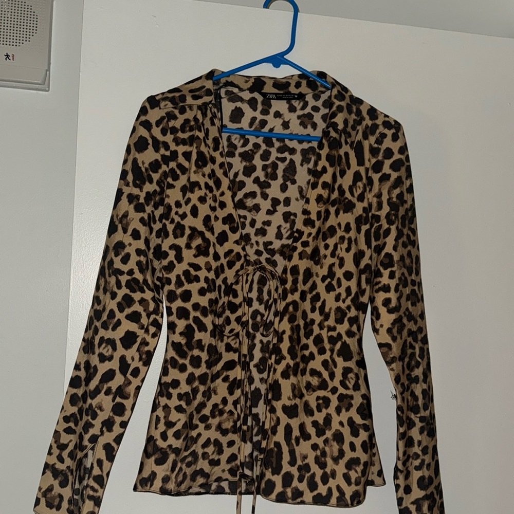 Zara cheetah print front tie top. Never worn
